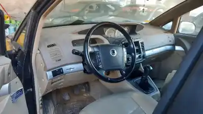 Здавання транспортного засобу ssangyong rodius xdi року 2006 потужний d27dt