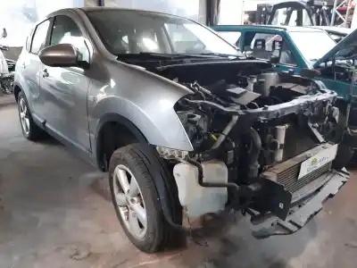 Vehicul casat nissan qashqai (j10) tekna al anului 2001 alimentat k9k