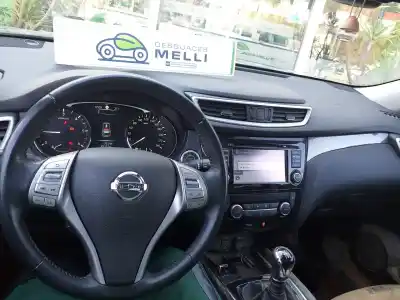 Scrapping Vehicle nissan x-trail (t32) connect of the year 2017 powered r9m