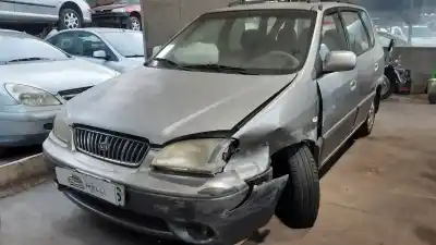 Здавання транспортного засобу KIA CARENS 1.8 Monovolumen року 2001 потужний TB