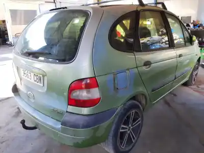 Sloopvoertuig renault scenic (ja..) 1.9 dti diesel 80 cv / 59 kw van het jaar 2001 aangedreven f9q744
