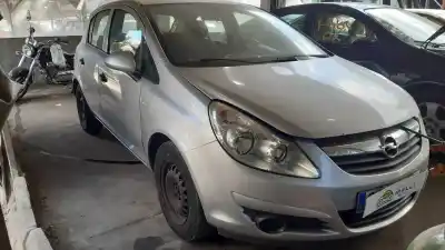 Veículo de Sucata opel corsa d essentia do ano 2009 alimentado z12xep