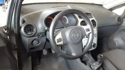 Veículo de Sucata opel corsa d essentia do ano 2009 alimentado z12xep