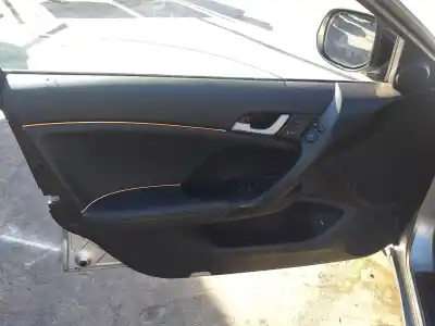 Veicolo di demolizione honda accord viii (cu) 2.4 i (cu2) dell'anno 2001 alimentato k24z3