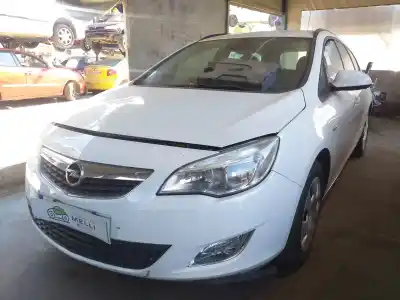 Vehículo de desguace OPEL ASTRA J SPORTS TOURER 1.3 16V CDTI del año 2011 con motor A13DTE