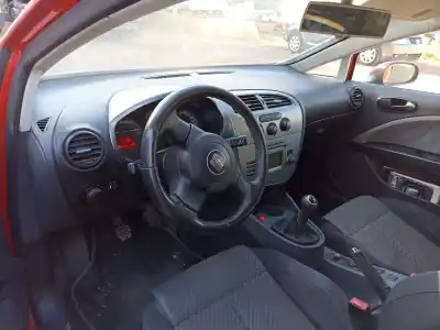 Veículo de Sucata seat leon (1p1) reference do ano 2009 alimentado bxe