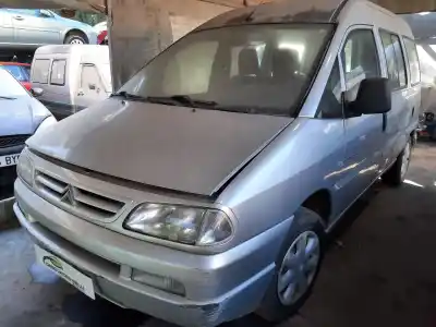 Veículo de Sucata citroen jumpy 2.0 hdi sx familiar (5/6 asientos) do ano 2001 alimentado rhz