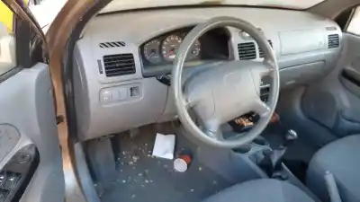 Scrapping Vehicle kia rio rs berlina of the year 2005 powered a3d