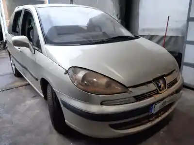Veicolo di demolizione peugeot 807 sv dell'anno 2001 alimentato 4hw