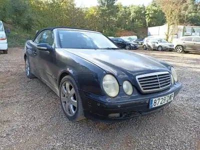 Veicolo di demolizione mercedes-benz clase clk (w208) cabrio 320 (208.465) 218 cv / 160 kw dell'anno 2001 alimentato m112940
