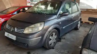 Sloopvoertuig renault scenic ii confort dynamique van het jaar 2004 aangedreven f9q812