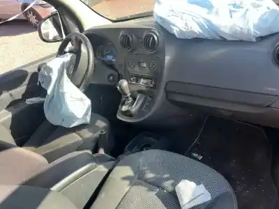 Véhicule à la ferraille MERCEDES-BENZ CITAN (BM 415) COMBI K9K646 de l'année 2016 alimenté K9K646