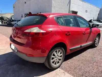 Veículo de Sucata renault megane 3 1.5 dci 90ch manual do ano 2012 alimentado k9k834