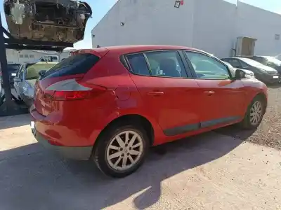Veículo de Sucata renault megane 3 1.5 dci 90ch manual do ano 2012 alimentado k9k834
