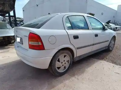 Veículo de Sucata corsa astra 1.7 16v dti cat y 17 dt lr6 do ano 1999 alimentado x17dtl