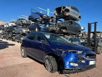 Veicolo di demolizione ford focus iii sedán 1.5 tdci dell'anno 2016 alimentato xwda