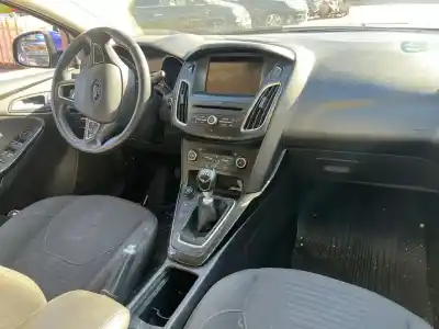 Veicolo di demolizione ford focus iii sedán 1.5 tdci dell'anno 2016 alimentato xwda