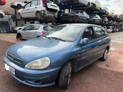 Veículo de Sucata kia rio (bc) a3d do ano 2002 alimentado a3d