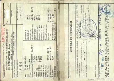 Véhicule à la ferraille MITSUBISHI MONTERO (L040)  de l'année 1987 alimenté 4D56