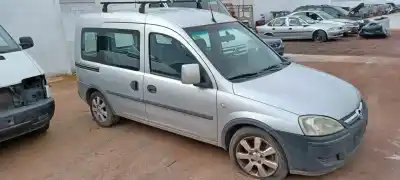 Véhicule à la ferraille corsa                                              combo                                                                                                                                                                                                                                                      1.7 16v cdti                                                                                                                                                                                                                                               de l'année 2005 alimenté z17dth