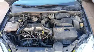 Veicolo di demolizione ford focus i sedán (dfw) 1.8 turbo di / tddi dell'anno 2001 alimentato c9db