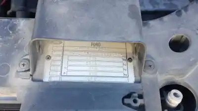 Veicolo di demolizione ford focus i sedán (dfw) 1.8 turbo di / tddi dell'anno 2001 alimentato c9db