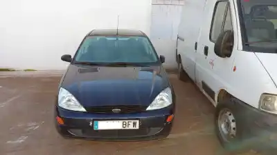 Veicolo di demolizione ford focus i sedán (dfw) 1.8 turbo di / tddi dell'anno 2001 alimentato c9db