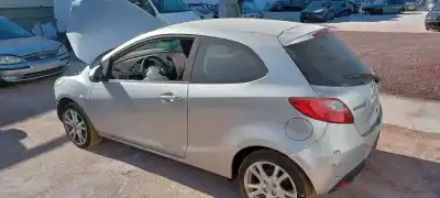 Veículo de Sucata mazda 2 berlina (de) zjve do ano 2011 alimentado zjve