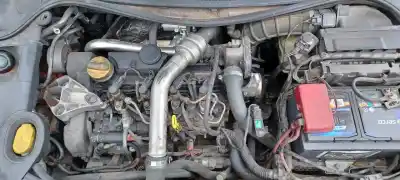 Veículo de Sucata renault megane ii sedán (lm0/1_) 1.5 dci (lm1e) do ano 2005 alimentado k9k732 Veículo de Sucata renault megane ii sedán (lm0/1_) 1.5 dci (lm1e) do ano 2005 alimentado k9k732