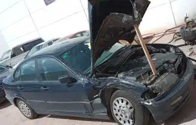 Veicolo di demolizione bmw 3 (e46) 320 d dell'anno 2001 alimentato 204d1