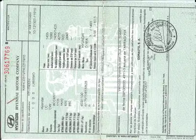 Veículo de Sucata hyundai accent (lc) crdi gl do ano 2003 alimentado d3ea