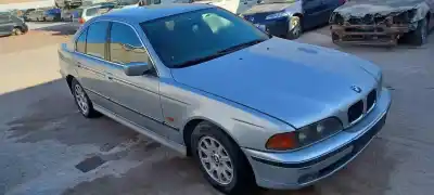Veicolo di demolizione bmw 5 (e39) 525 tds dell'anno 1997 alimentato 256t1
