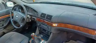 Veicolo di demolizione bmw 5 (e39) 525 tds dell'anno 1997 alimentato 256t1