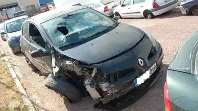 Veicolo di demolizione renault clio iii confort dynamique dell'anno 2006 alimentato k9k764
