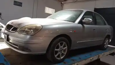 Scrapping Vehicle daewoo nubira (j100) 1.6 16v of the year 2000 powered a16dms