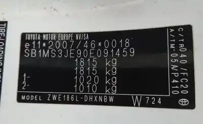 Veículo de Sucata TOYOTA AURIS (E18) TOYOTA AURIS do ano 2014 alimentado 2ZR