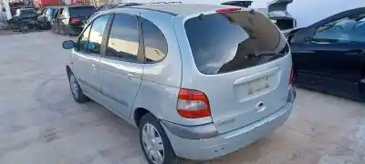 Scrapping Vehicle renault   of the year 2002 powered k4m700