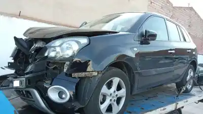 Veículo de Sucata renault koleos m9r832 do ano 2010 alimentado m9r832