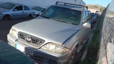 Здавання транспортного засобу ssangyong musso 2.9 d року 1999 потужний 