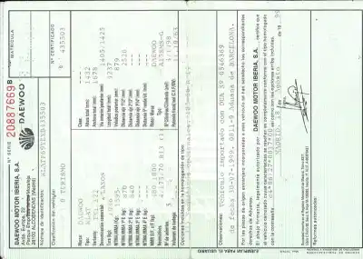 Veicolo di demolizione daewoo lanos (klat) 1.5 dell'anno 1999 alimentato a15sms