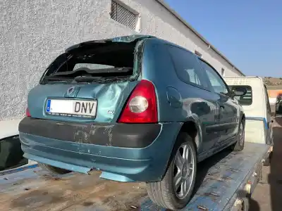Veículo de Sucata renault clio ii (bb_, cb_) 1.4 16v (b/cb0p, bb13) do ano 2005 alimentado k4j710