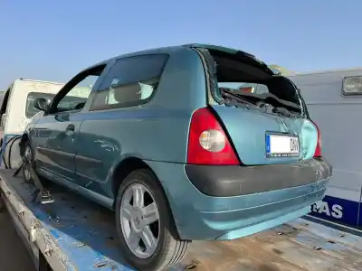 Veículo de Sucata renault clio ii (bb_, cb_) 1.4 16v (b/cb0p, bb13) do ano 2005 alimentado k4j710