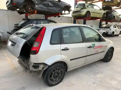 Veículo de Sucata ford fiesta (cbk) 1.4 tdci cat do ano 2003 alimentado f6ja