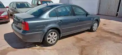 Veículo de Sucata volkswagen passat b5 (3b2) 1.9 tdi do ano 1999 alimentado ajm