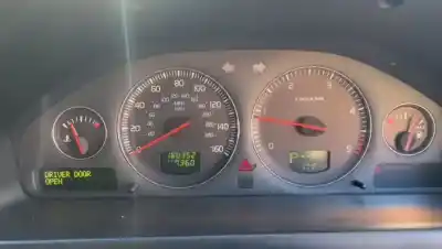 Veículo de Sucata volvo xc90 2.4 diesel cat do ano 2006 alimentado d5244t