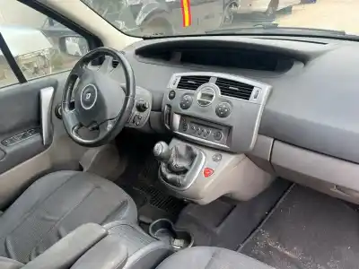 Scrapping Vehicle renault scénic ii (jm0/1_) 1.5 dci (jm1e, jm16) of the year 2007 powered k9k732