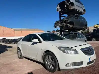 Scrapping Vehicle opel insignia 2.0 cdti of the year 2010 powered a20dth