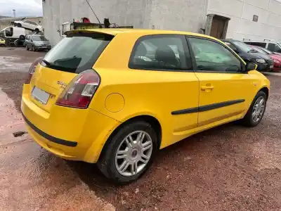 Scrapping Vehicle FIAT STILO (192) 1.9 JTD / 1.9 JTD 115 Active of the year 2003 powered 192A1000