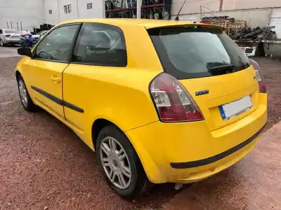 Scrapping Vehicle fiat stilo (192) 1.9 jtd / 1.9 jtd 115 active of the year 2003 powered 192a1000