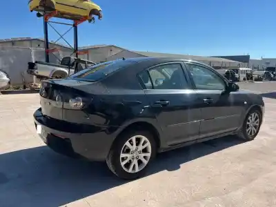 Veículo de Sucata mazda 3 berlina (bk) y6 do ano 2007 alimentado y6